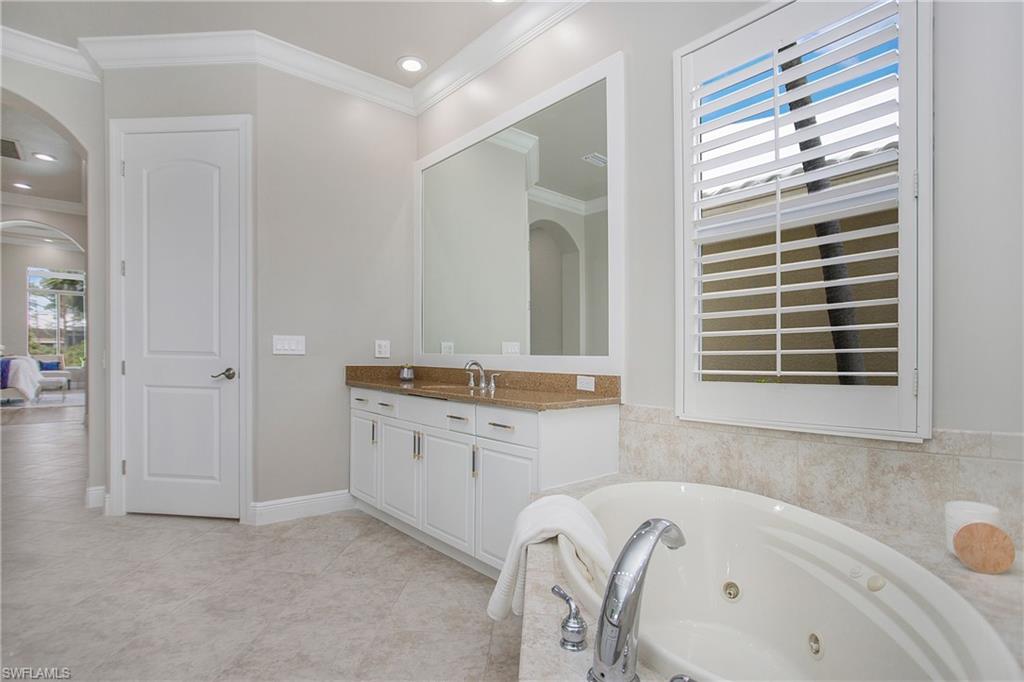 18240 Creekside View DR