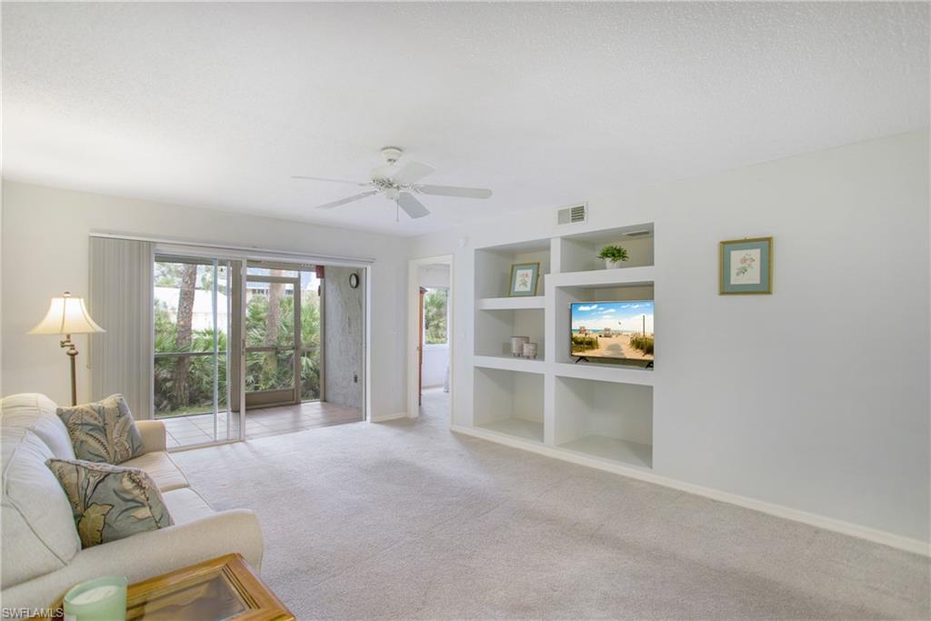 3012 Sandpiper Bay CIR # D102