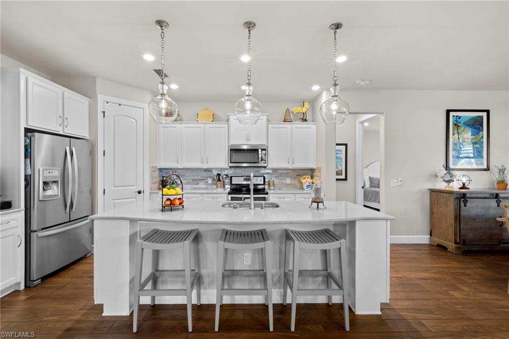 19802 Bittersweet LN