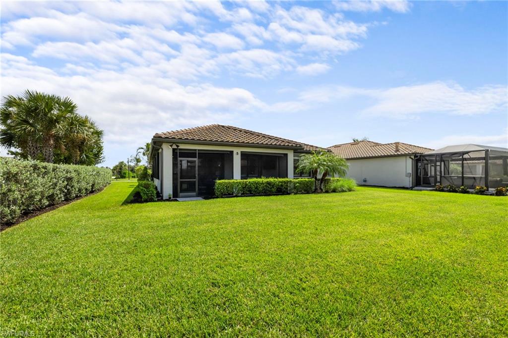 19802 Bittersweet LN