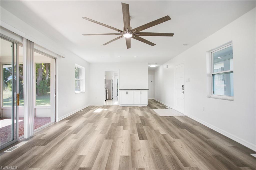 22335 Gleneagles TER