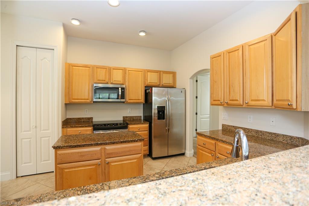 1256 Carpazi CT # 504