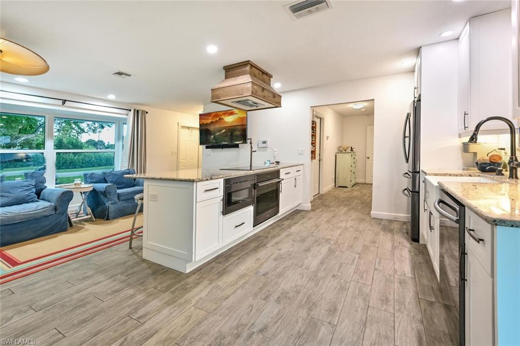 3131 Calusa AVE