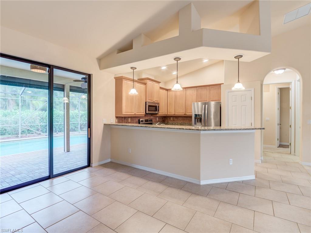 15911 Chance WAY