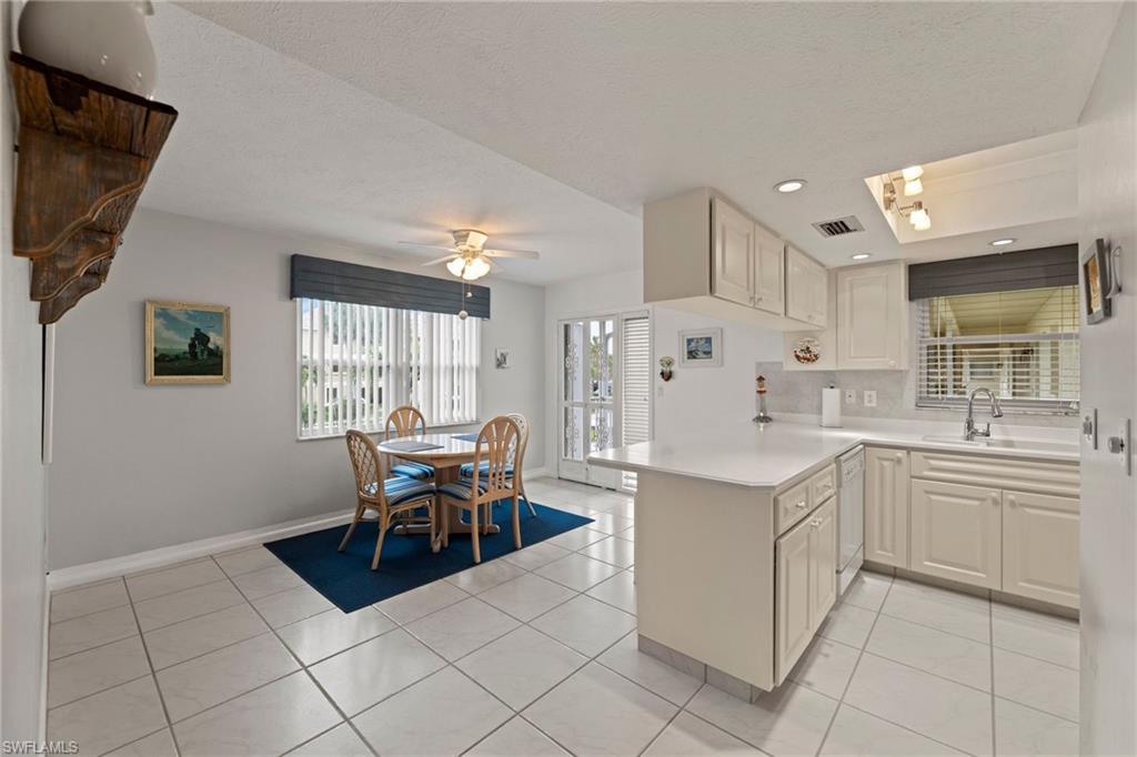 1705 Beach PKWY # 208