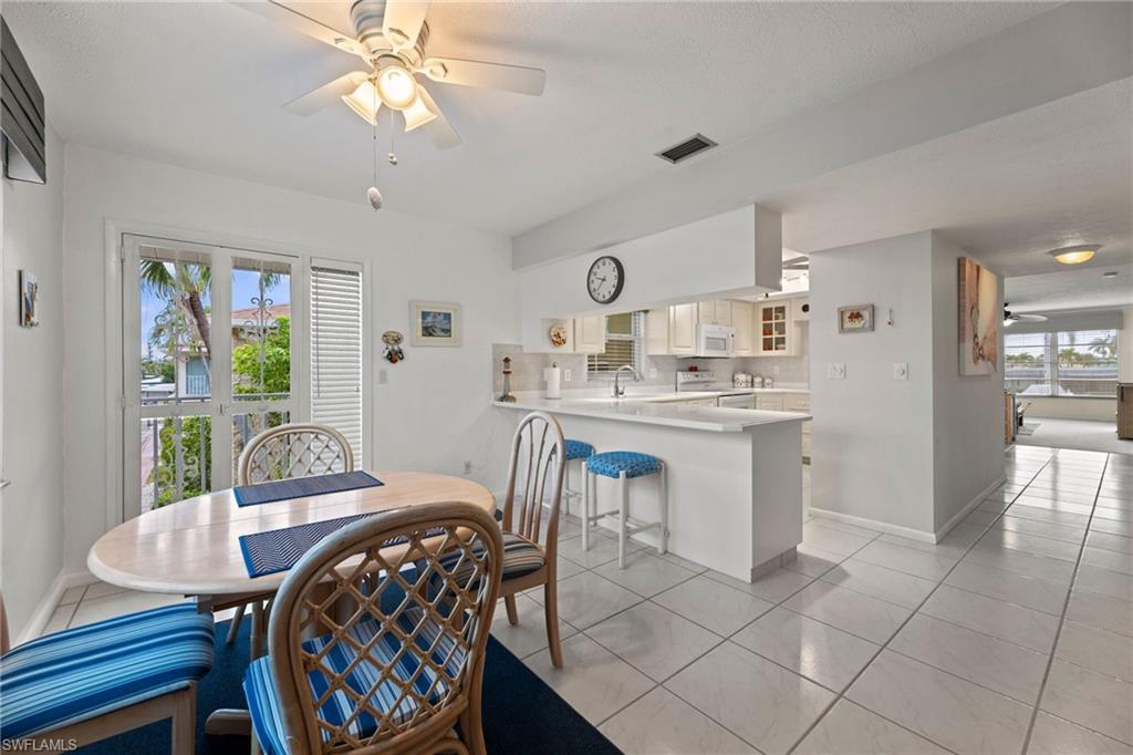 1705 Beach PKWY # 208