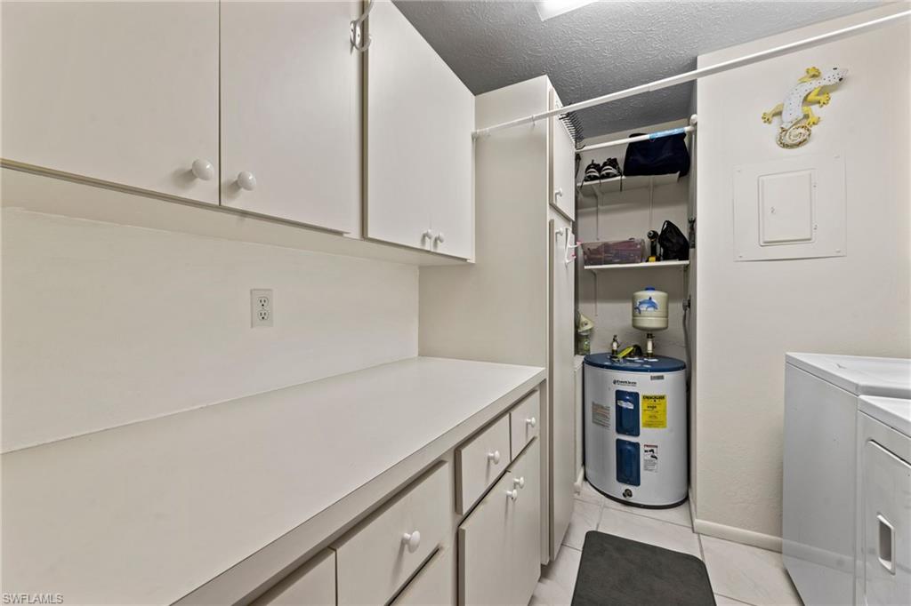 1705 Beach PKWY # 208