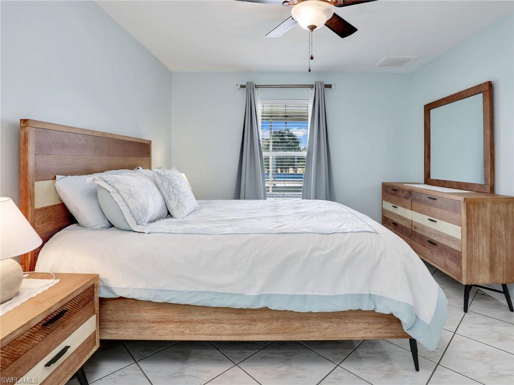 556 Tropicana PKWY E