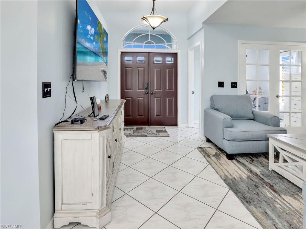 556 Tropicana PKWY E