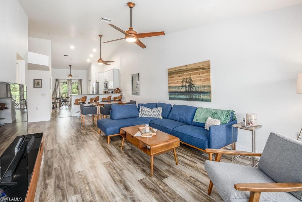 4940 Cougar CT # 204 Unit: 5-204