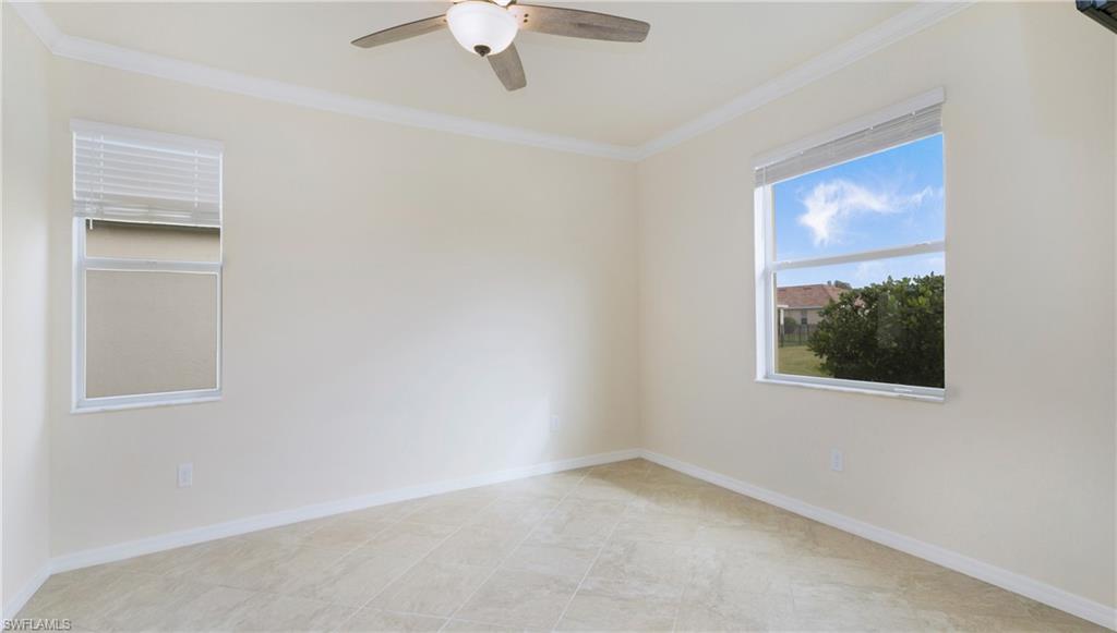 3600 E Hampton CIR