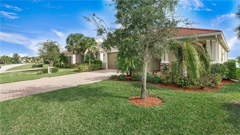3600 E Hampton CIR