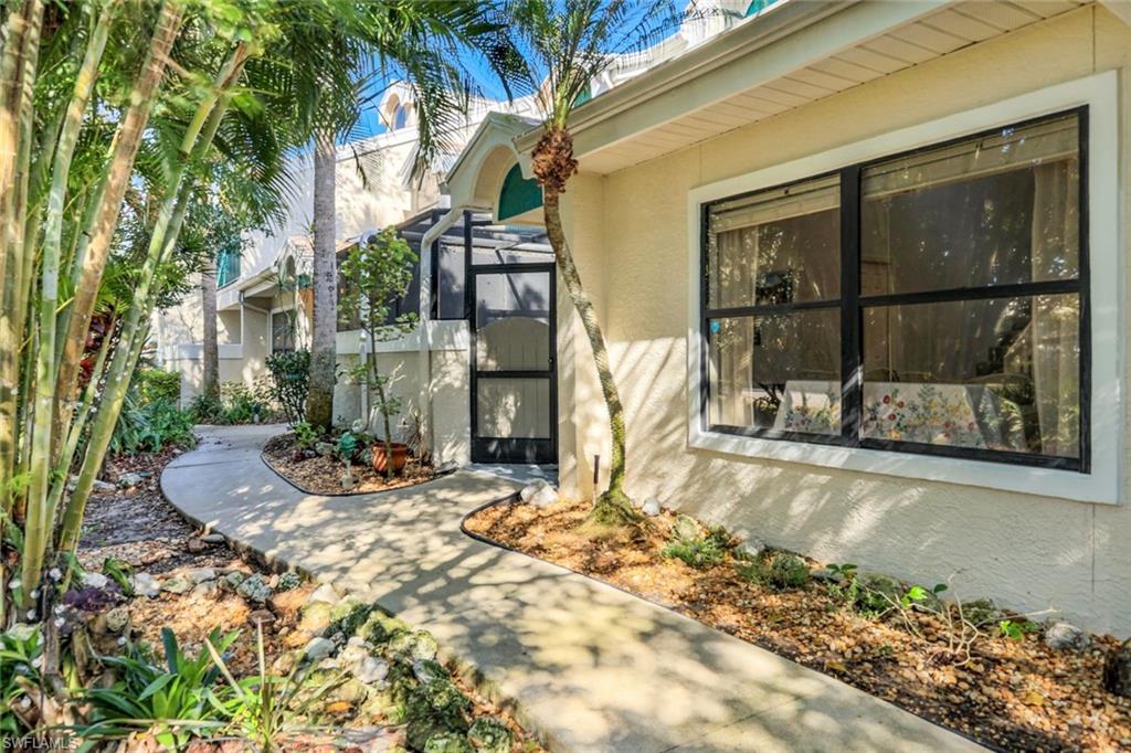 61 Emerald Woods DR # D9