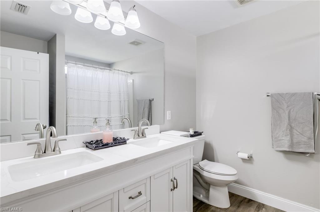 917 SE 32nd TER