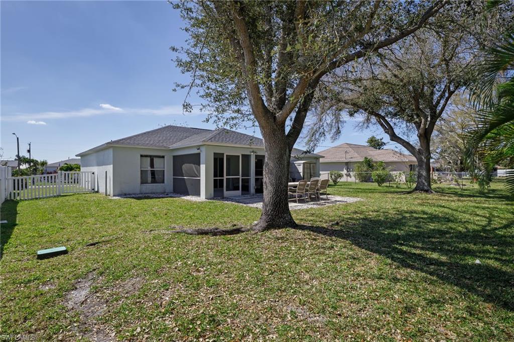 917 SE 32nd TER