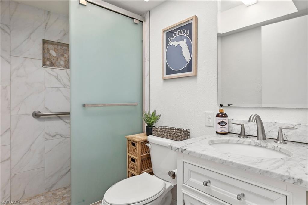 12471 McGregor BLVD # 27