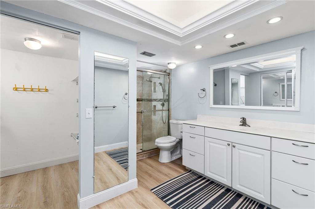 12471 McGregor BLVD # 27