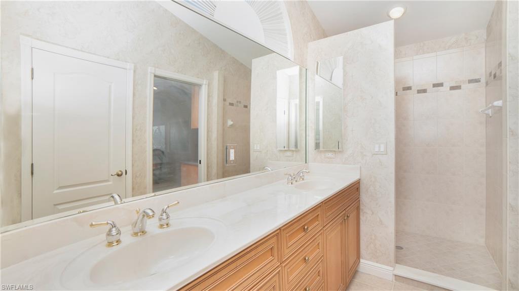 1534 SW 49th TER