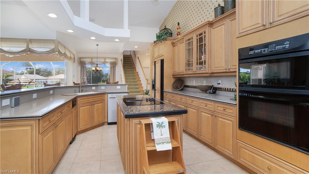 1534 SW 49th TER
