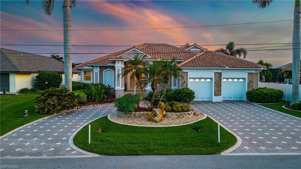 1534 SW 49th TER
