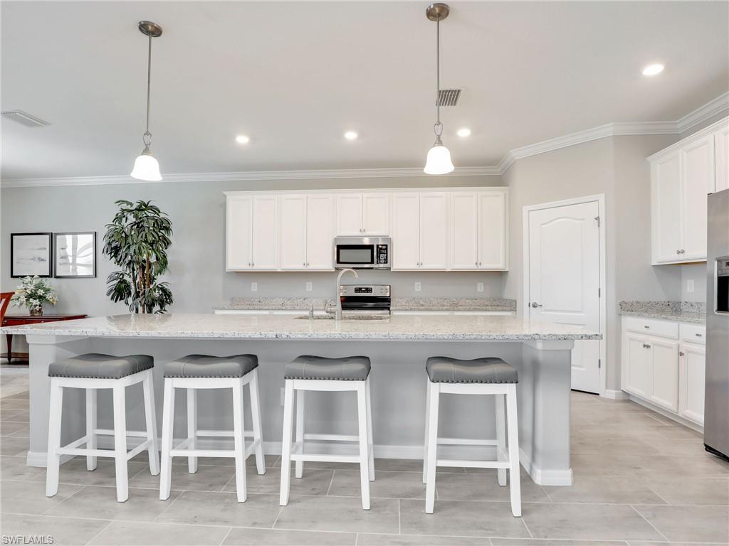 19736 Beechcrest PL