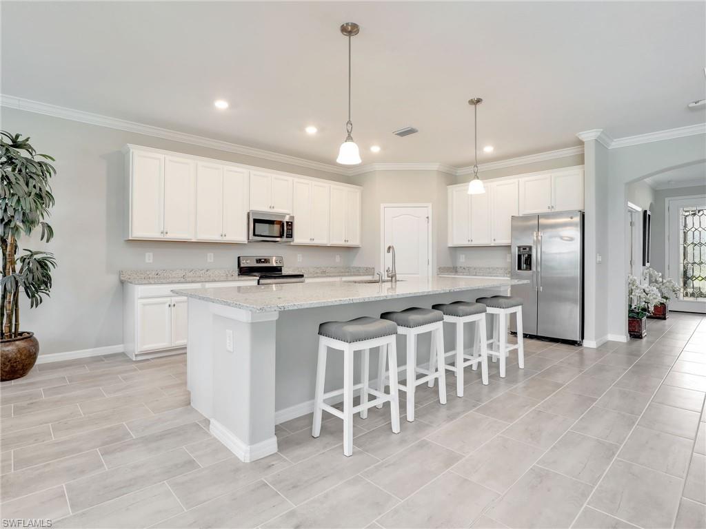 19736 Beechcrest PL