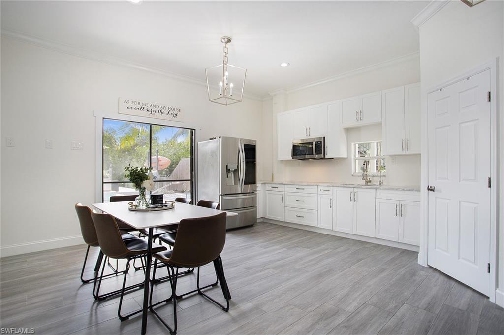 1300 Grand Canal DR