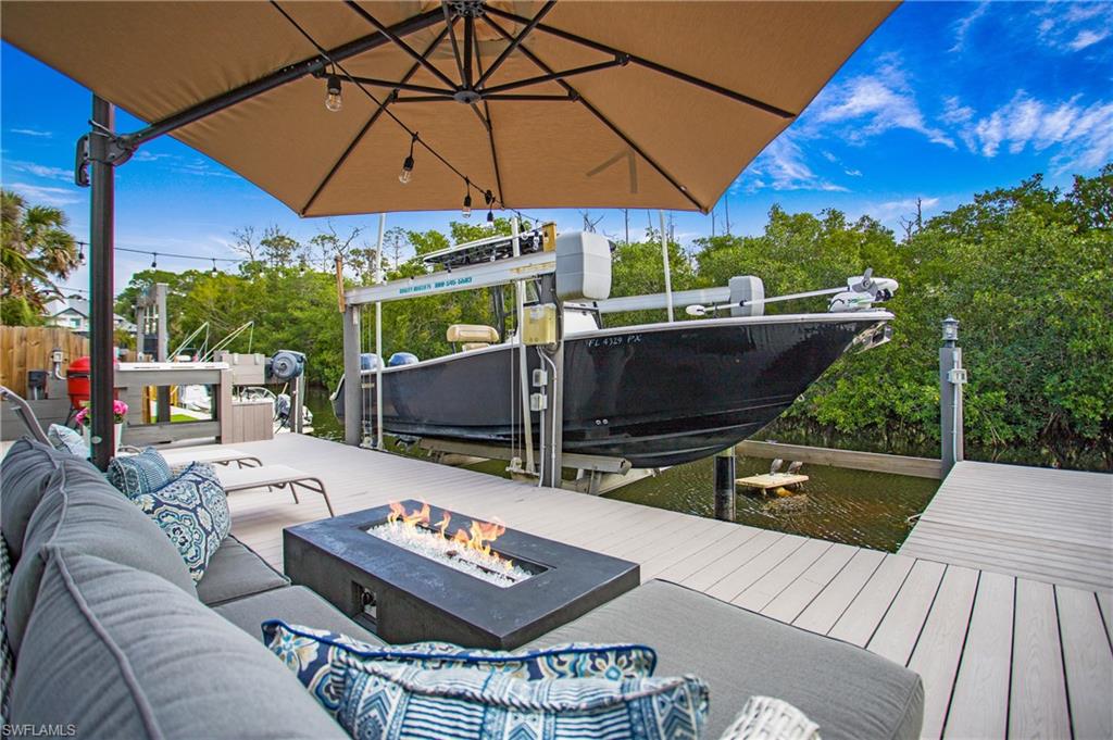 1300 Grand Canal DR