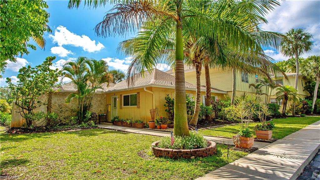 1201 Solana RD # 9