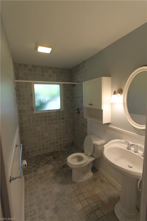 4007 Brush LN