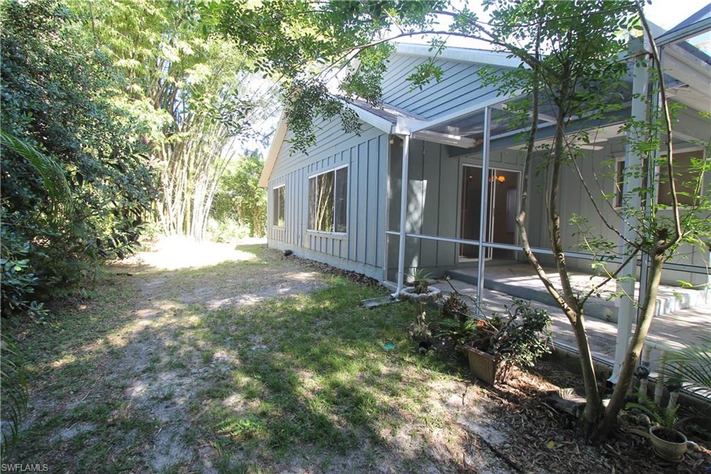 4007 Brush LN