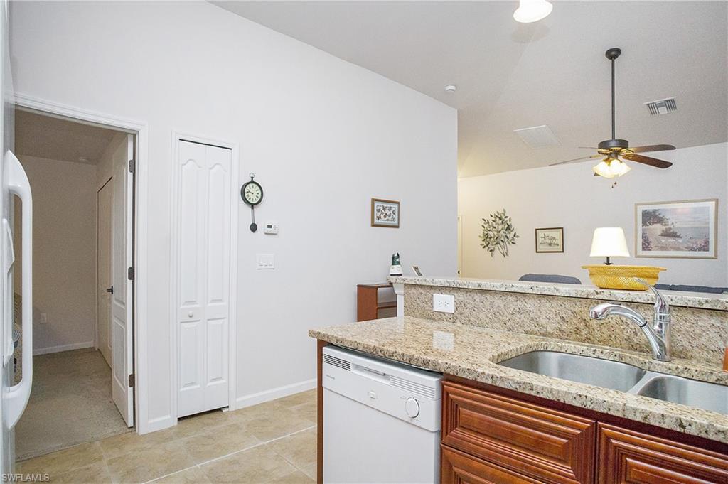 413-415 Nicholas PKWY W