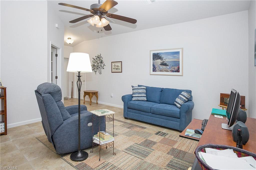 413-415 Nicholas PKWY W