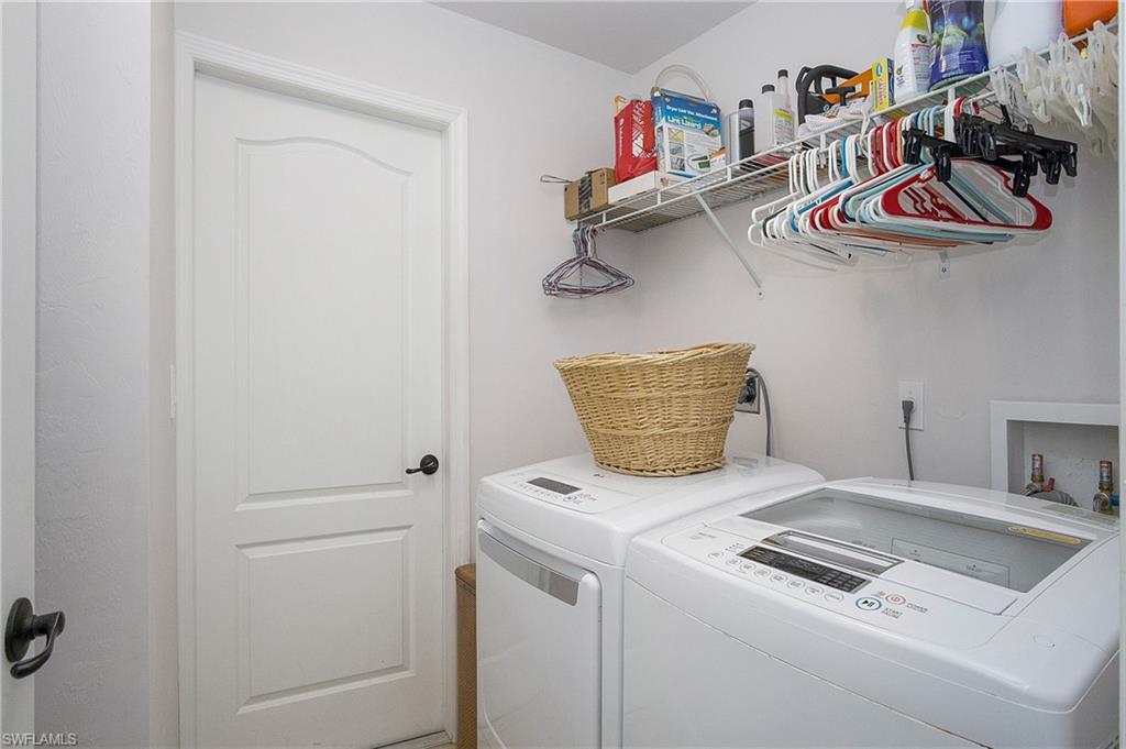 413-415 Nicholas PKWY W