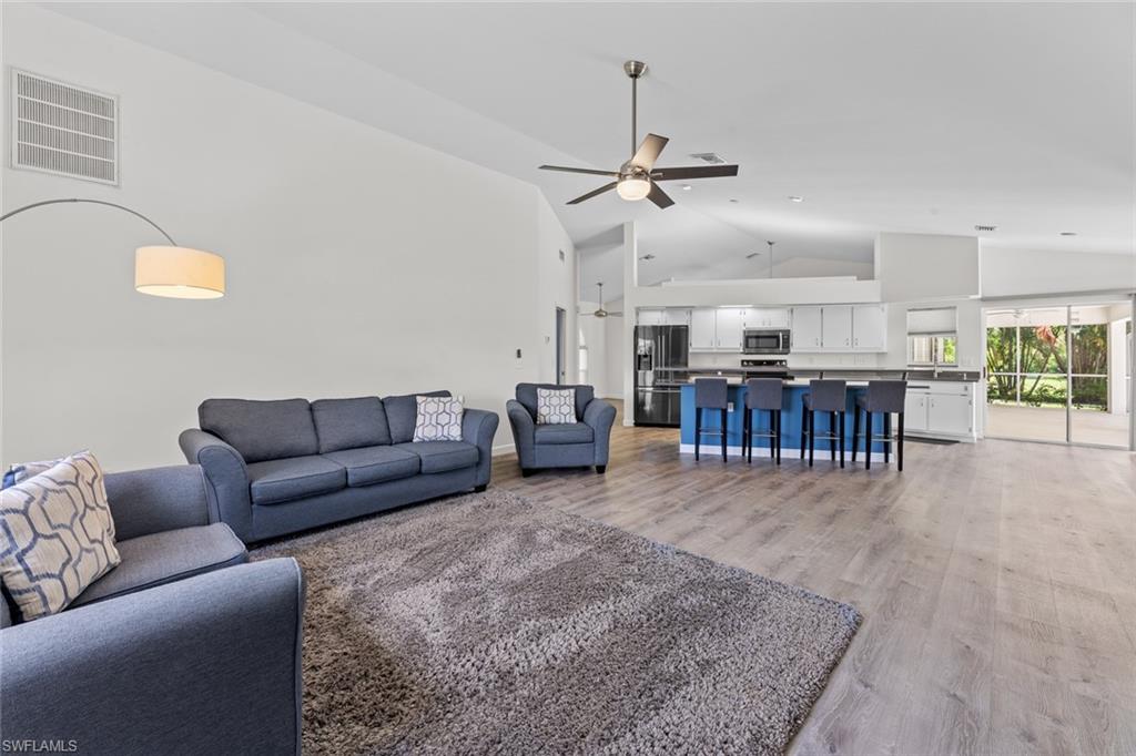 7461 Bear Hollow CIR