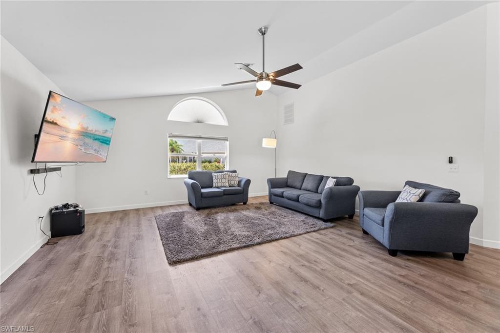 7461 Bear Hollow CIR