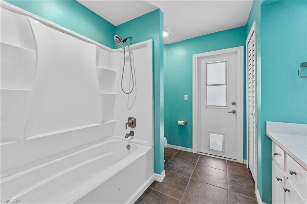 7461 Bear Hollow CIR