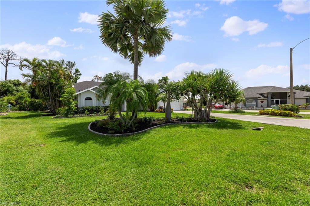7461 Bear Hollow CIR