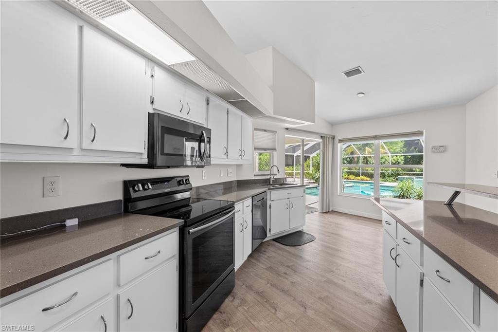 7461 Bear Hollow CIR
