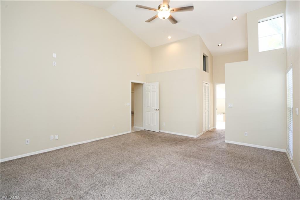 1040 Moon Lake DR