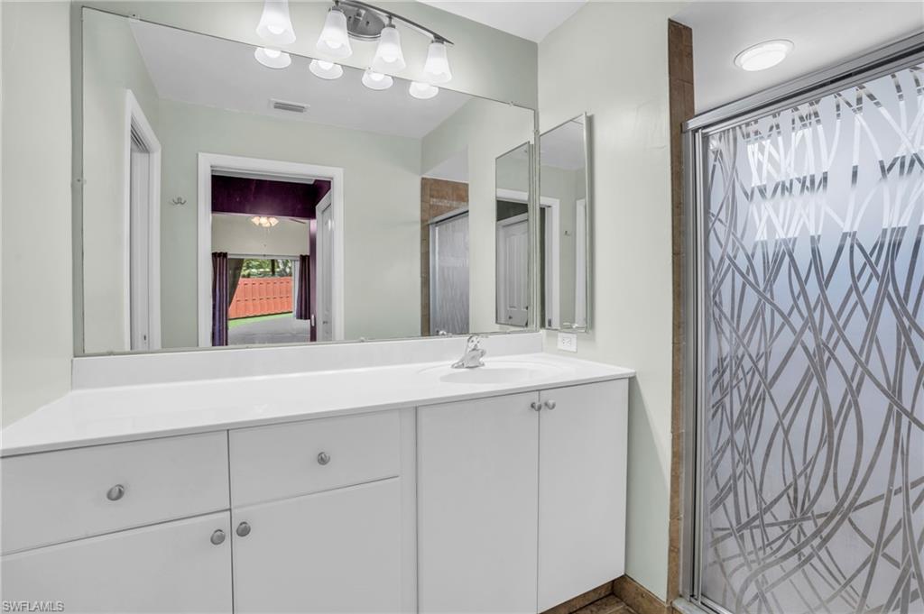 13090 Regent CIR