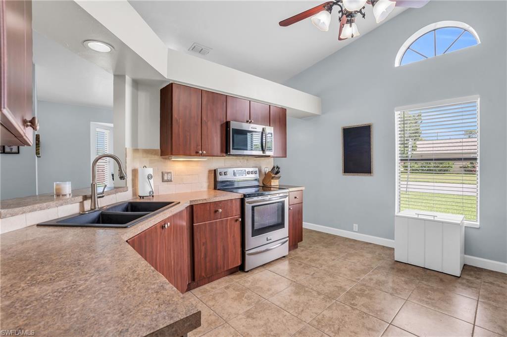 13090 Regent CIR