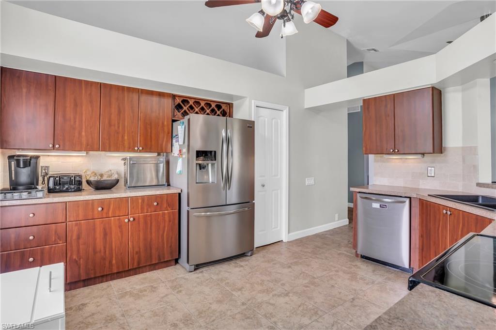 13090 Regent CIR