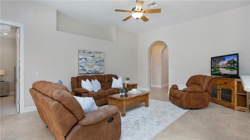 5519 Whispering Willow WAY