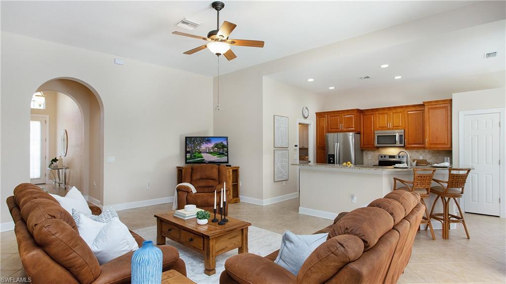 5519 Whispering Willow WAY