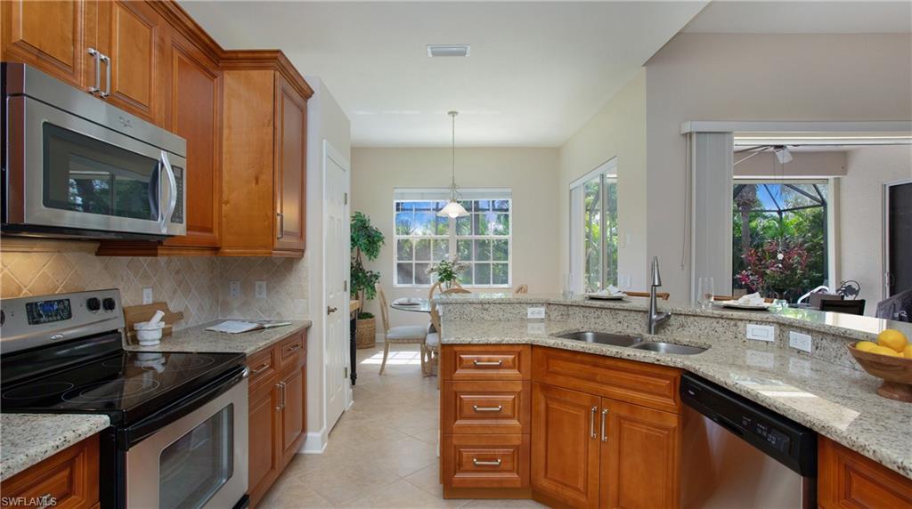 5519 Whispering Willow WAY