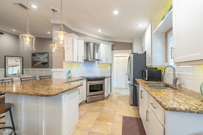 7953 Umberto CT