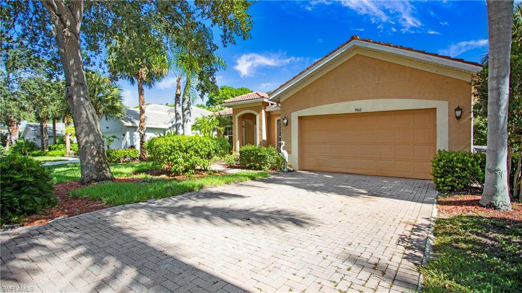 9960 Colonial WALK N