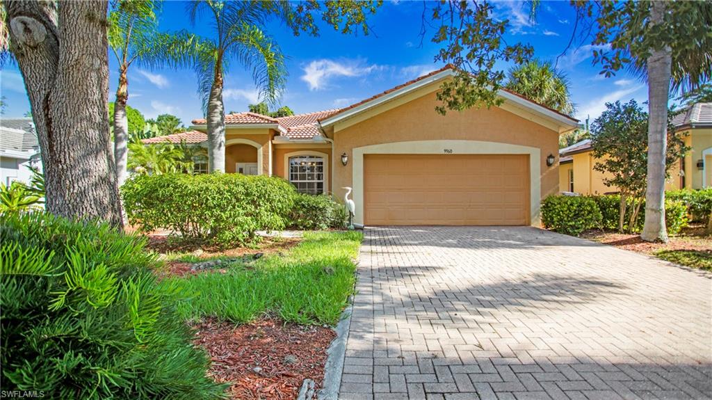 9960 Colonial WALK N