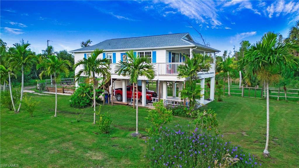 5532 Little House LN